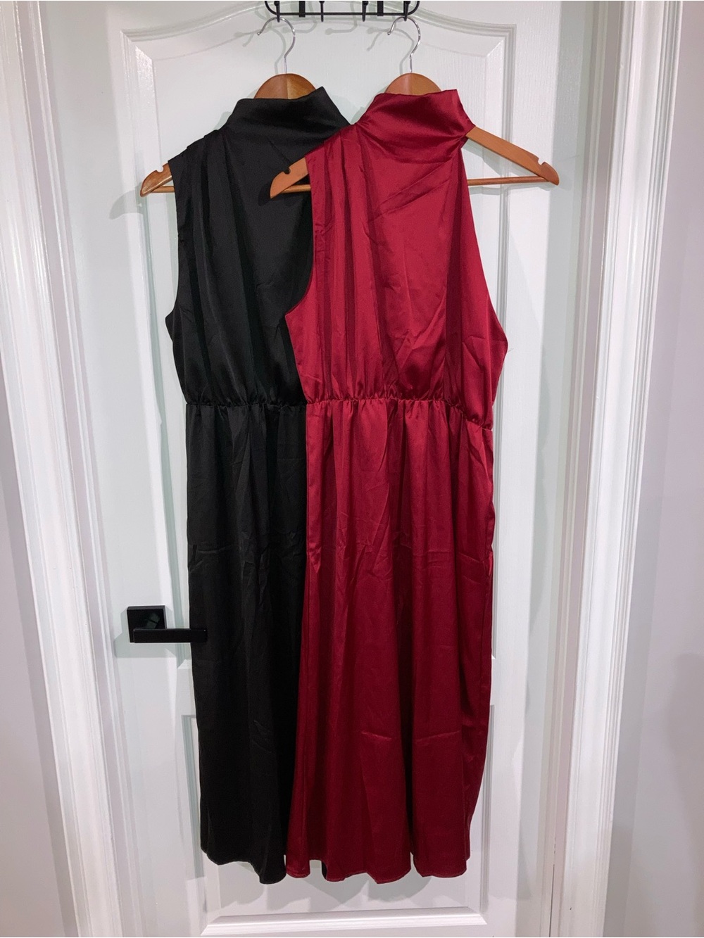 Black & Red Sleeveless Mock Neck Dresses (2 Pack) - size XL